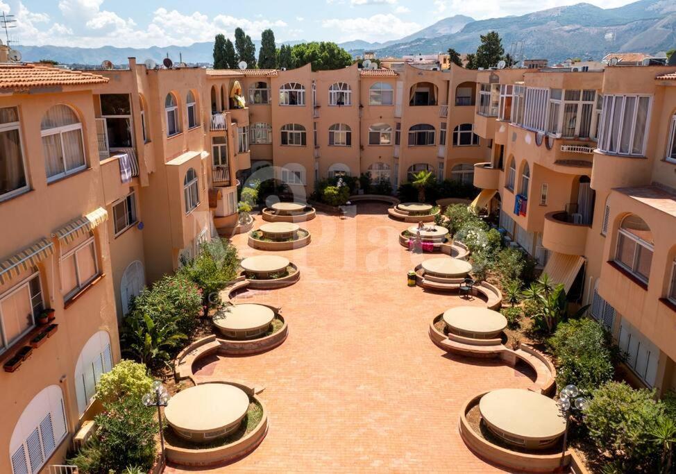 M'Place - Mondello Residence Palermo Esterno foto